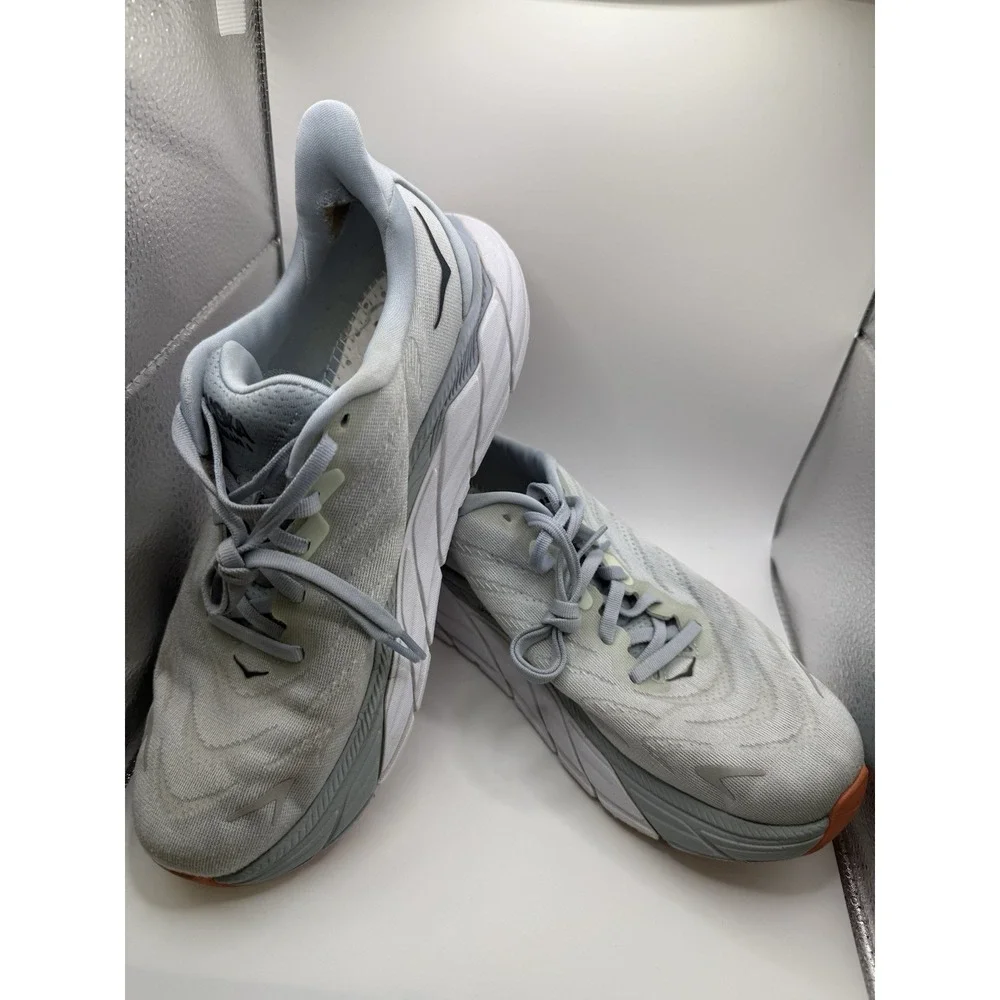 Hoka Shoes Women's‎ 9B One One Arahi 6 Blue Fog Running Athletic *READ*
